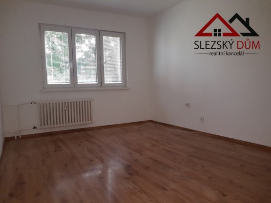 Slezský dům tel. 604 799 700