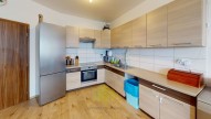 pronajem-novostavby-bytu-3kk-80m2-lodzie-1844m2-v-novostavbe-tovarni-olomouc-hodolany-kitchen-1.jpg