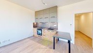 pronajem-bytu-1kk-36-m2-907-m2-lodzie-santova-d-205-kitchen.jpg