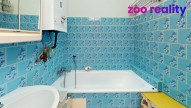 byt-31-71-m2-ul-s-k-neumanna-litvinov-bathroom.jpg